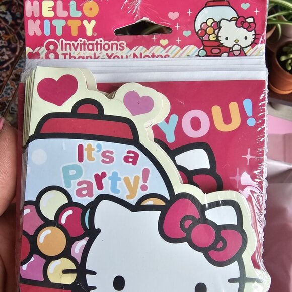 💖 Ultimate Christmas Gift! Hello Kitty Collector’s Dream Basket 176-Piece - Picture 11 of 16